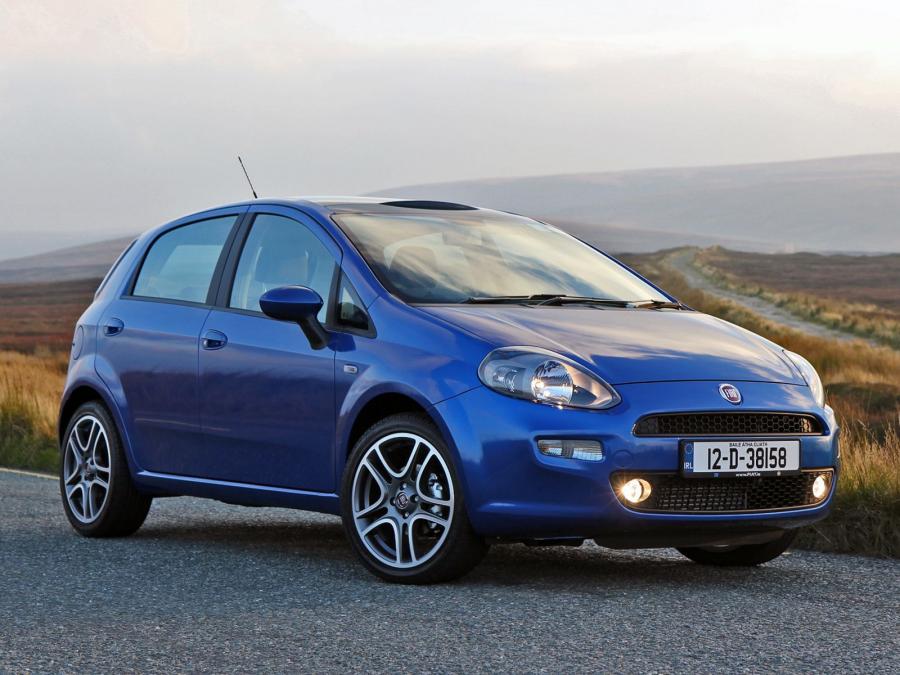 Fiat Punto 5-Door (UK) '2012